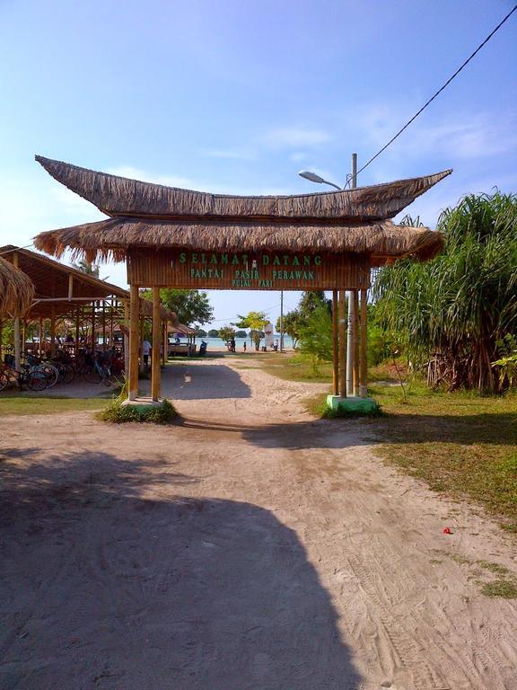 Pari Solata Seaview Homestay Syariah Kepulauan Seribu Екстер'єр фото